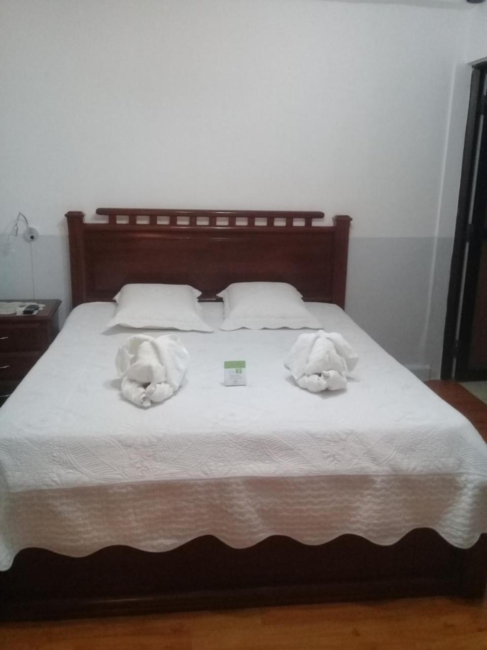 Buen Retiro Apart Hotel Santa Cruz de La Sierra Zewnętrze zdjęcie